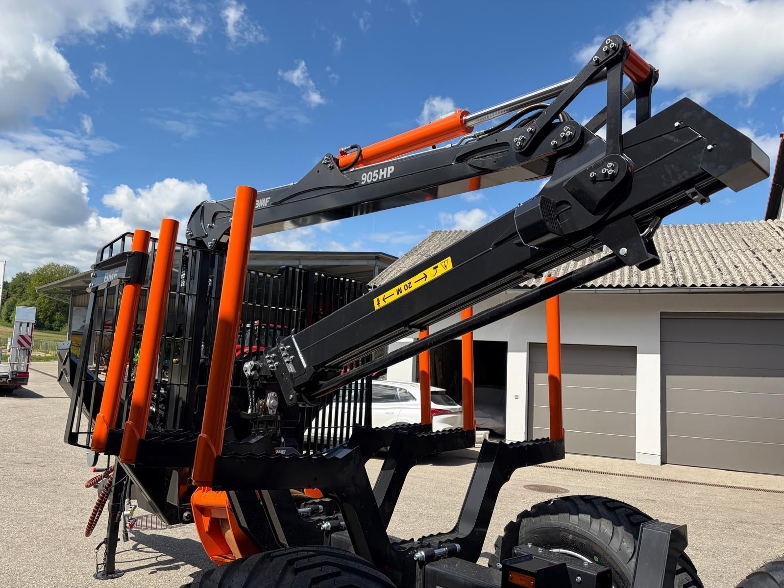 BMF 13T1 mit BMF 905 HP Kran
