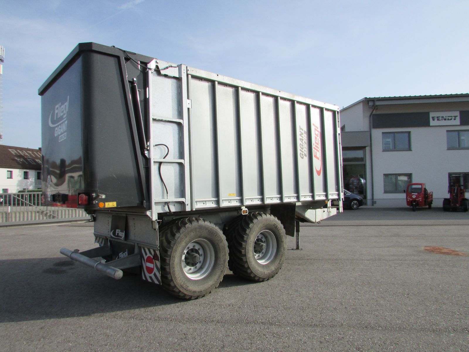 Fliegl ASW 256