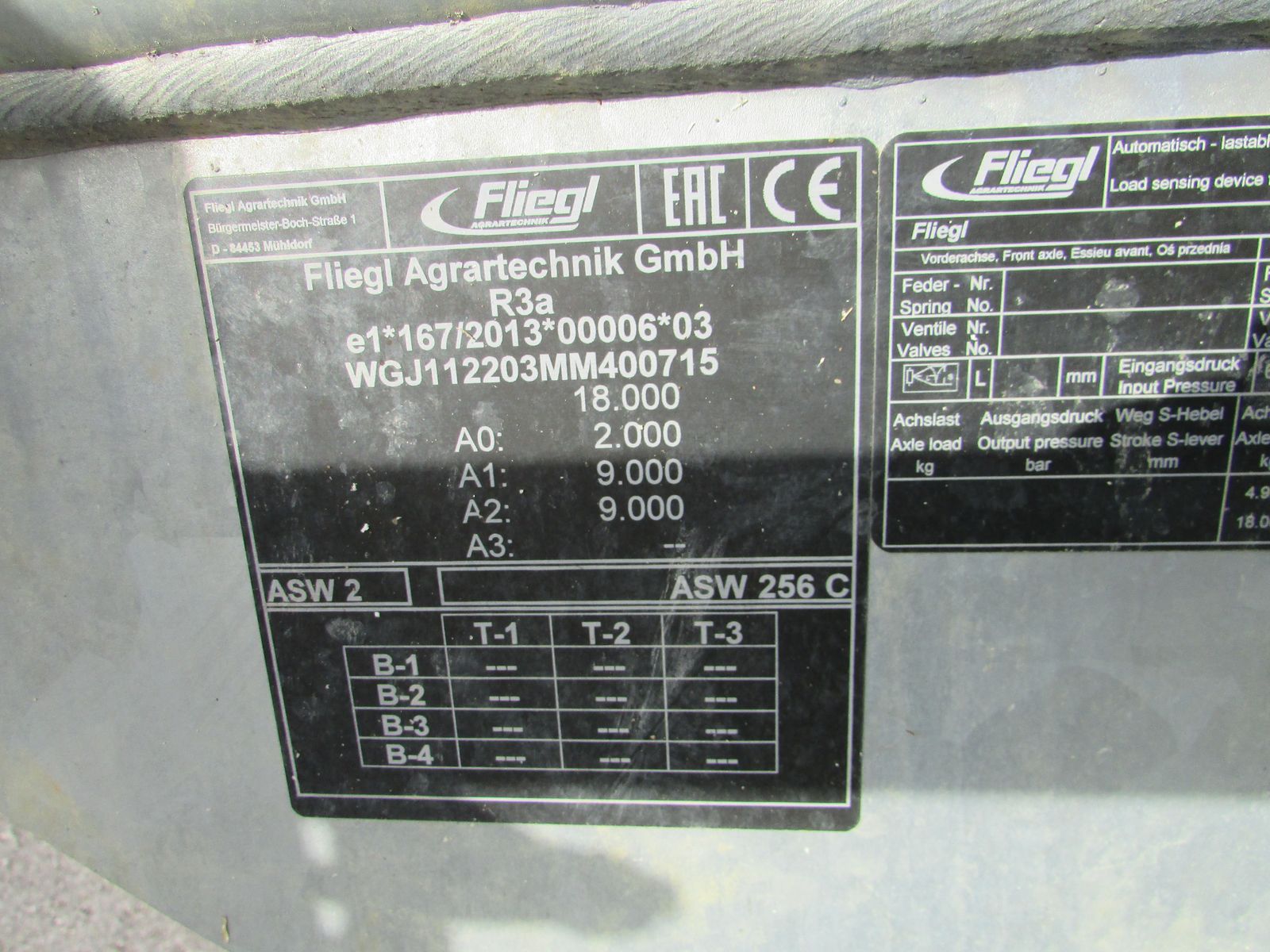 Fliegl ASW 256