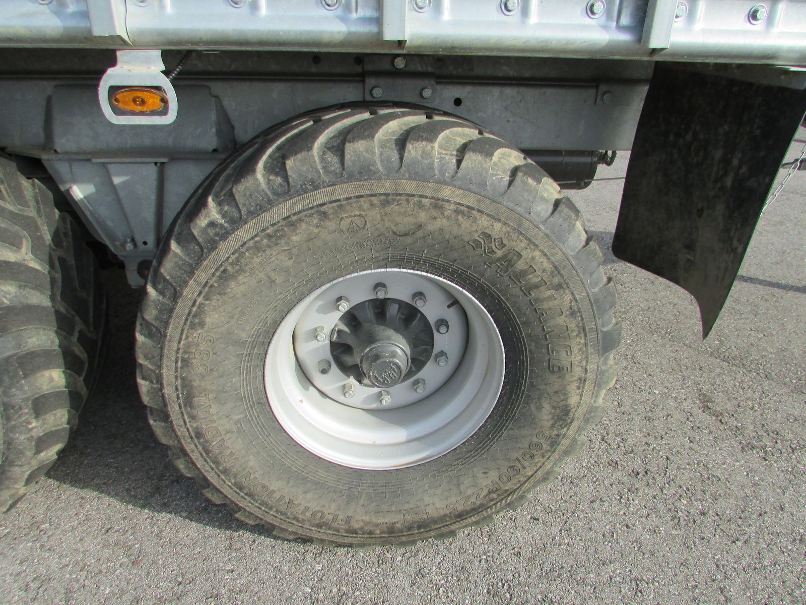 Fliegl ASW 256